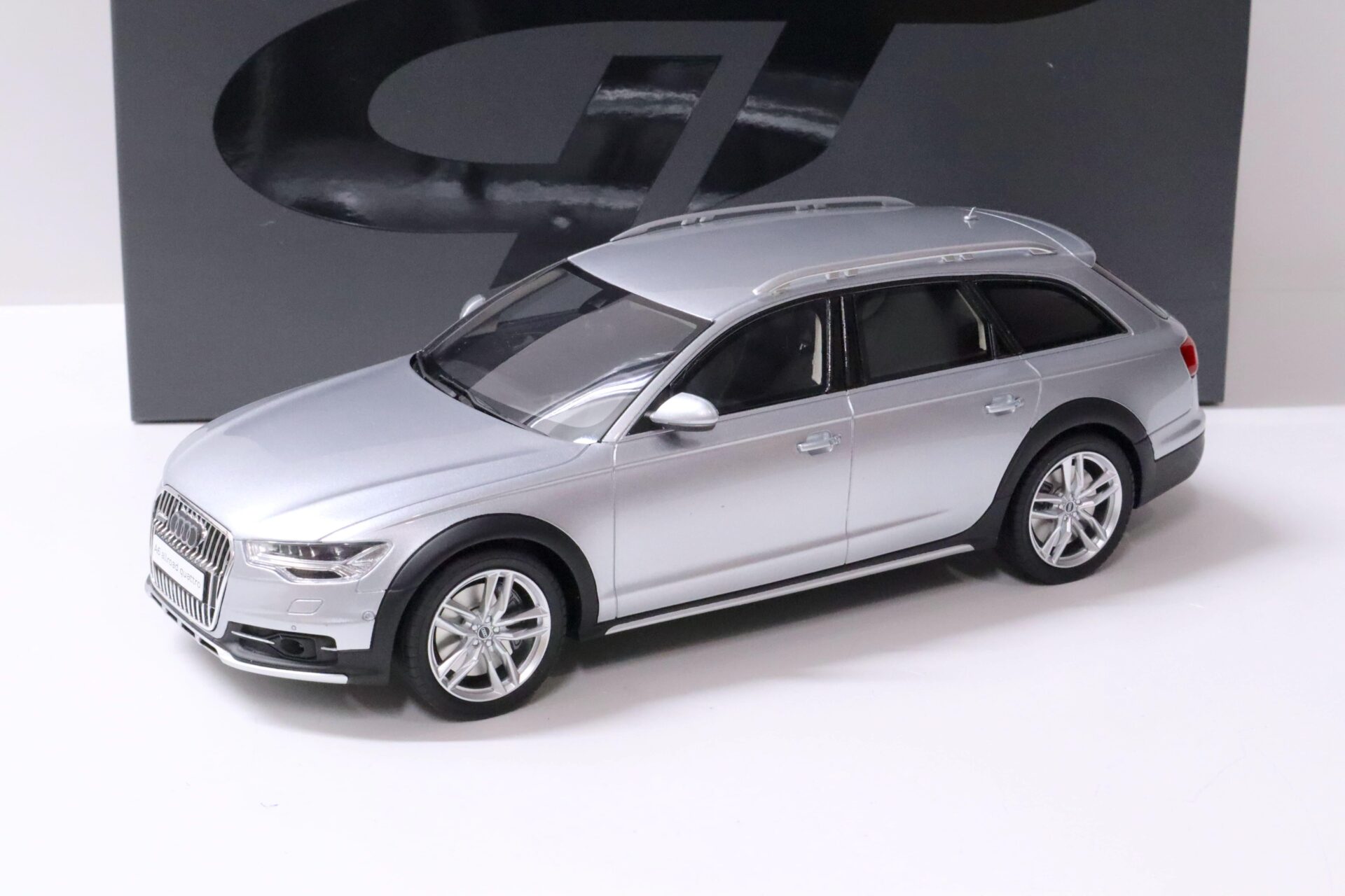 1:18 GT Spirit GT354 Audi A6 Allroad C7 Avant Floret silver metallic 2012