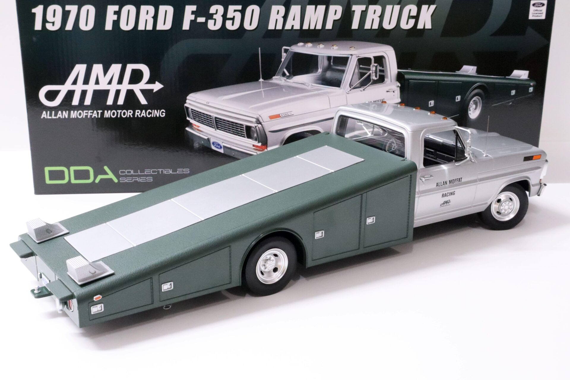 1:18 ACME 1970 Ford F-350 Ramp Truck Allan Moffat Motor Racing silver/ green
