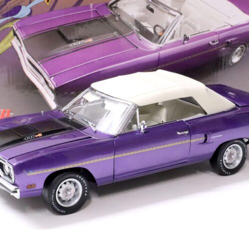 1:18 GMP 1970 Plymouth Road Runner Convertible 440.6 purple/ black stripe