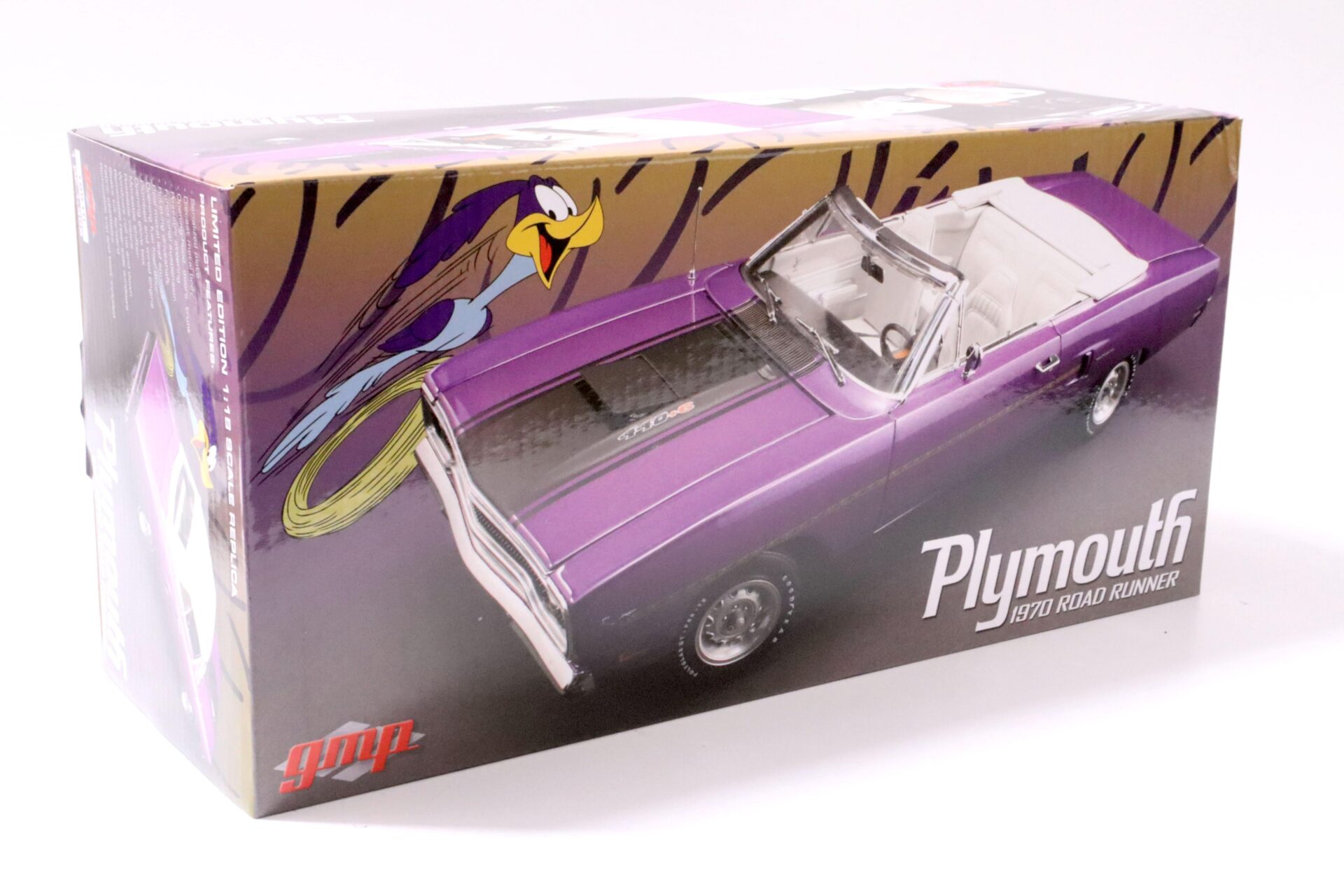 1:18 GMP 1970 Plymouth Road Runner Convertible 440.6 purple/ black stripe