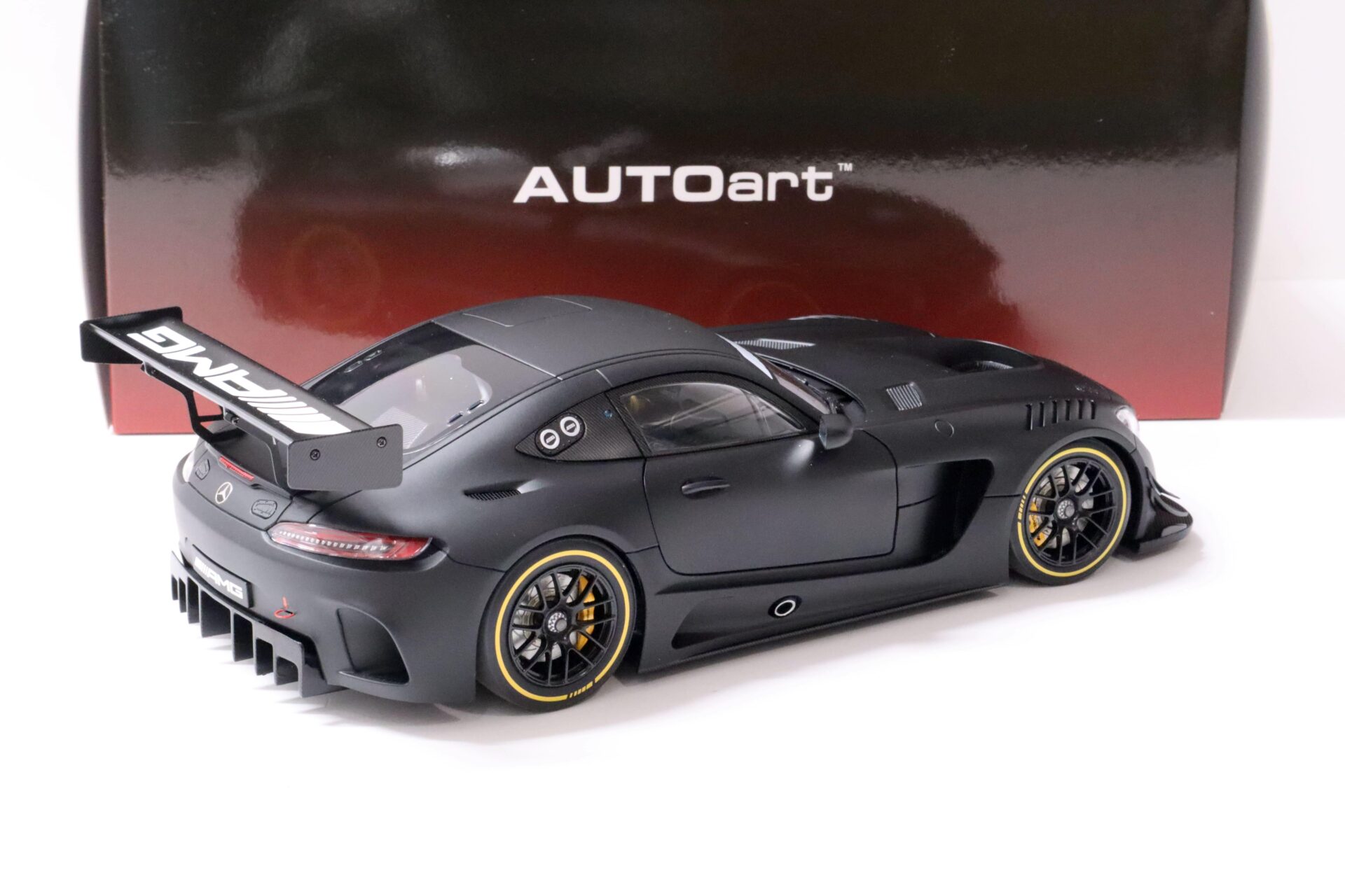 1:18 AUTOart Mercedes AMG GT3 matt black 81532