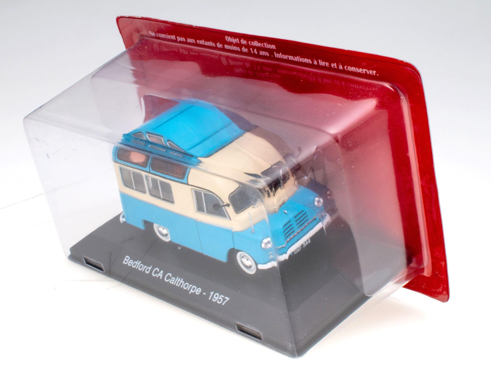 1:43 Hachette IXO Camping Cars Bedford CA Calthorpe Wohnmobil blue 1957