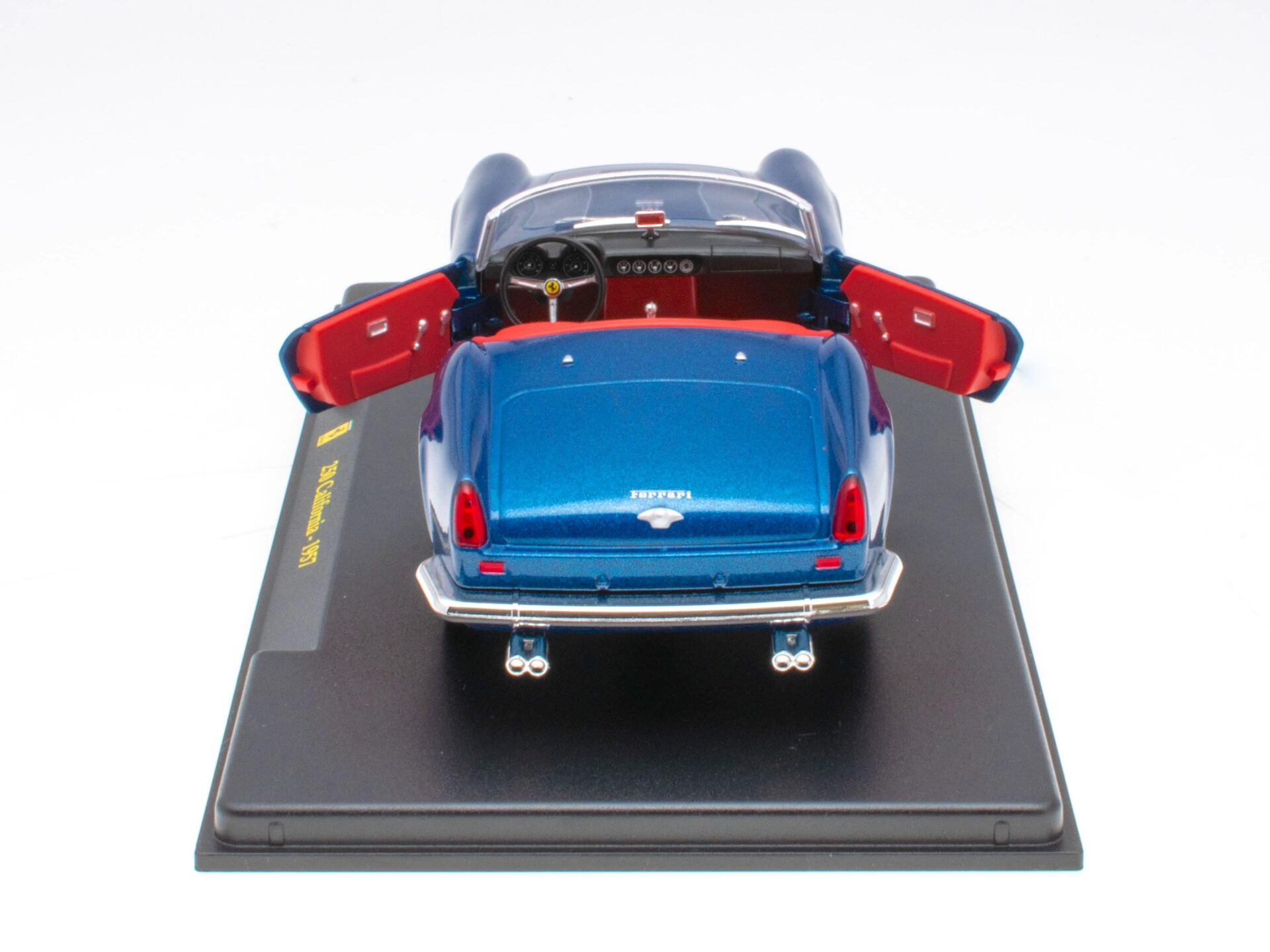 1:24 Hachette Bburago Ferrari Collection Ferrari 250 California blue 1957 with display
