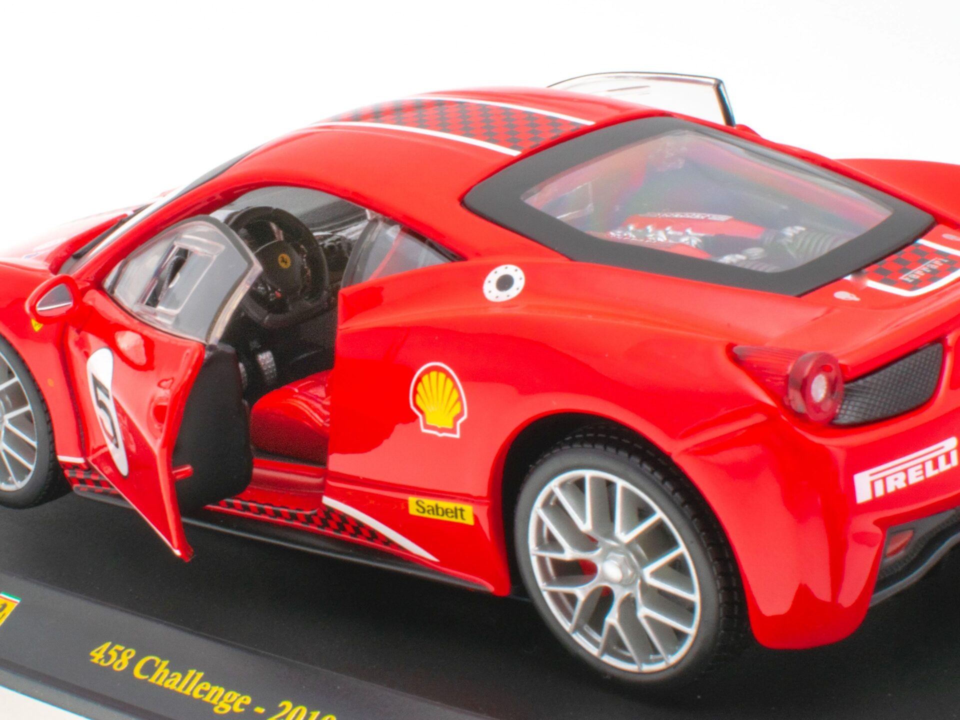 1:24 Hachette Bburago Ferrari Collection Ferrari 458 Challenge #5 red 2010 with display
