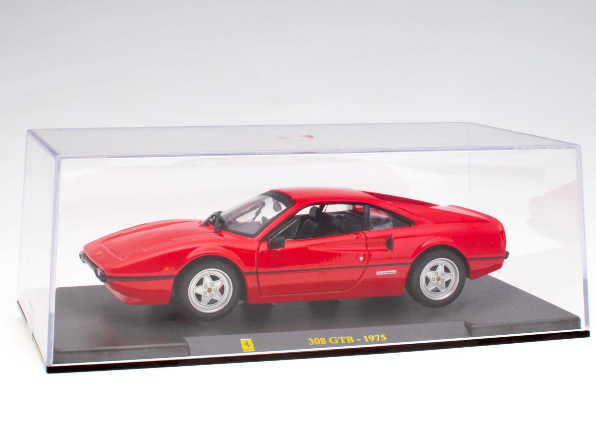 1:24 Hachette Bburago Ferrari Collection Ferrari 308 GTB Coupe red 1975 with display