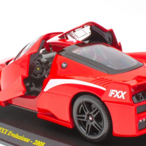 1:24 Hachette Bburago Ferrari Collection Ferrari FXX Evoluzione red 2008 with display