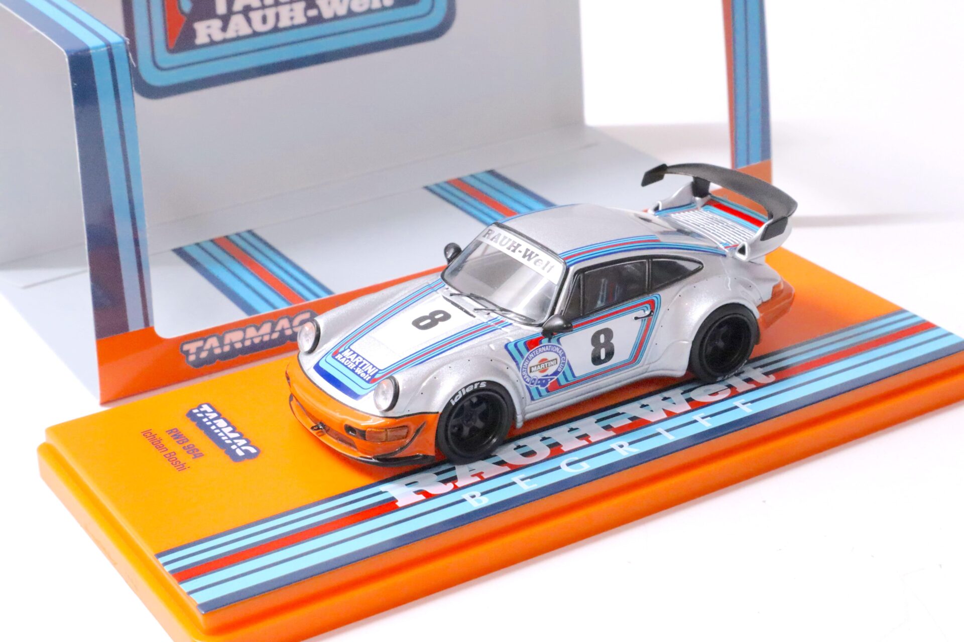 1:43 Tarmac Porsche 911 964 RWB RAUH-WELT Ichiban Boshi Martini #8