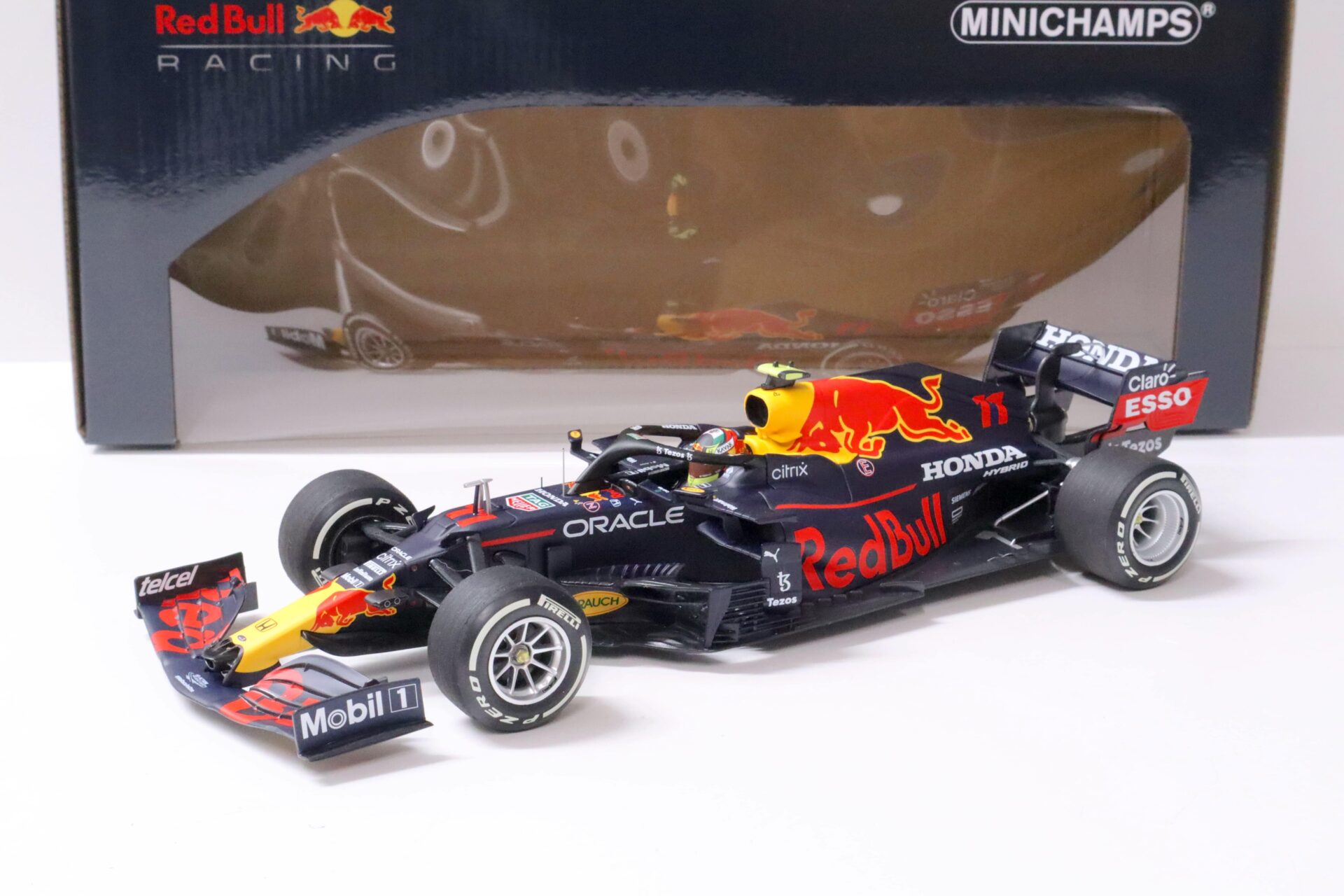 1:18 Minichamps F1 RED BULL Racing Honda RB16B Sergio Perez Monaco GP 2021