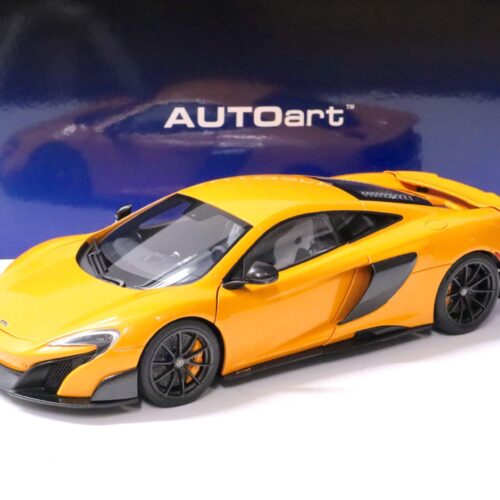 1:18 AUTOart McLAREN 675 LT Coupe 2016 McLAREN orange 76048 - Image 1