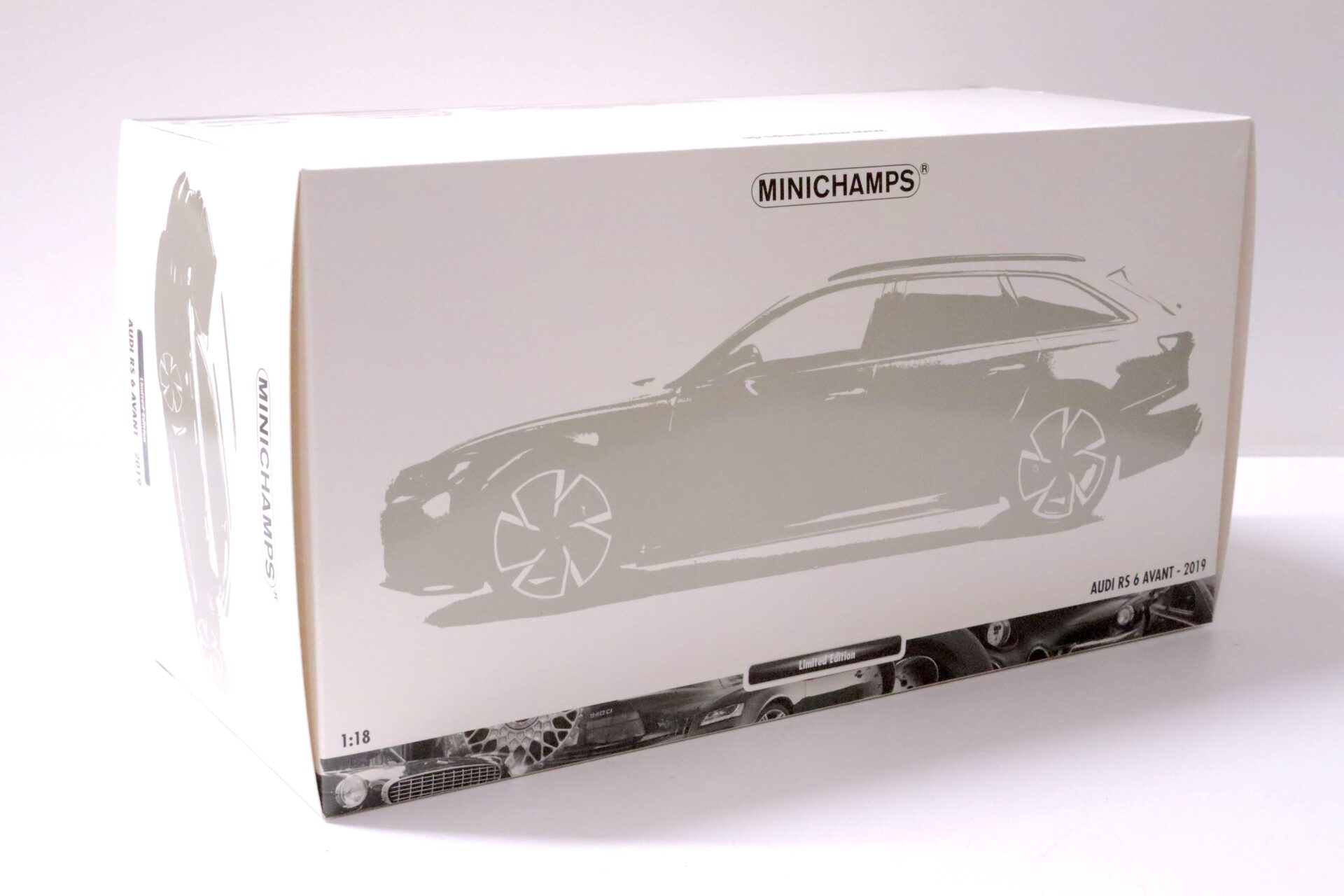 1:18 Minichamps Audi RS6 Avant (C8) 2019 orange metallic