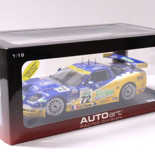 1:18 AUTOart Chevrolet Corvette C5R 24h LeMans 2006 - 3rd Place GT1 Class #72