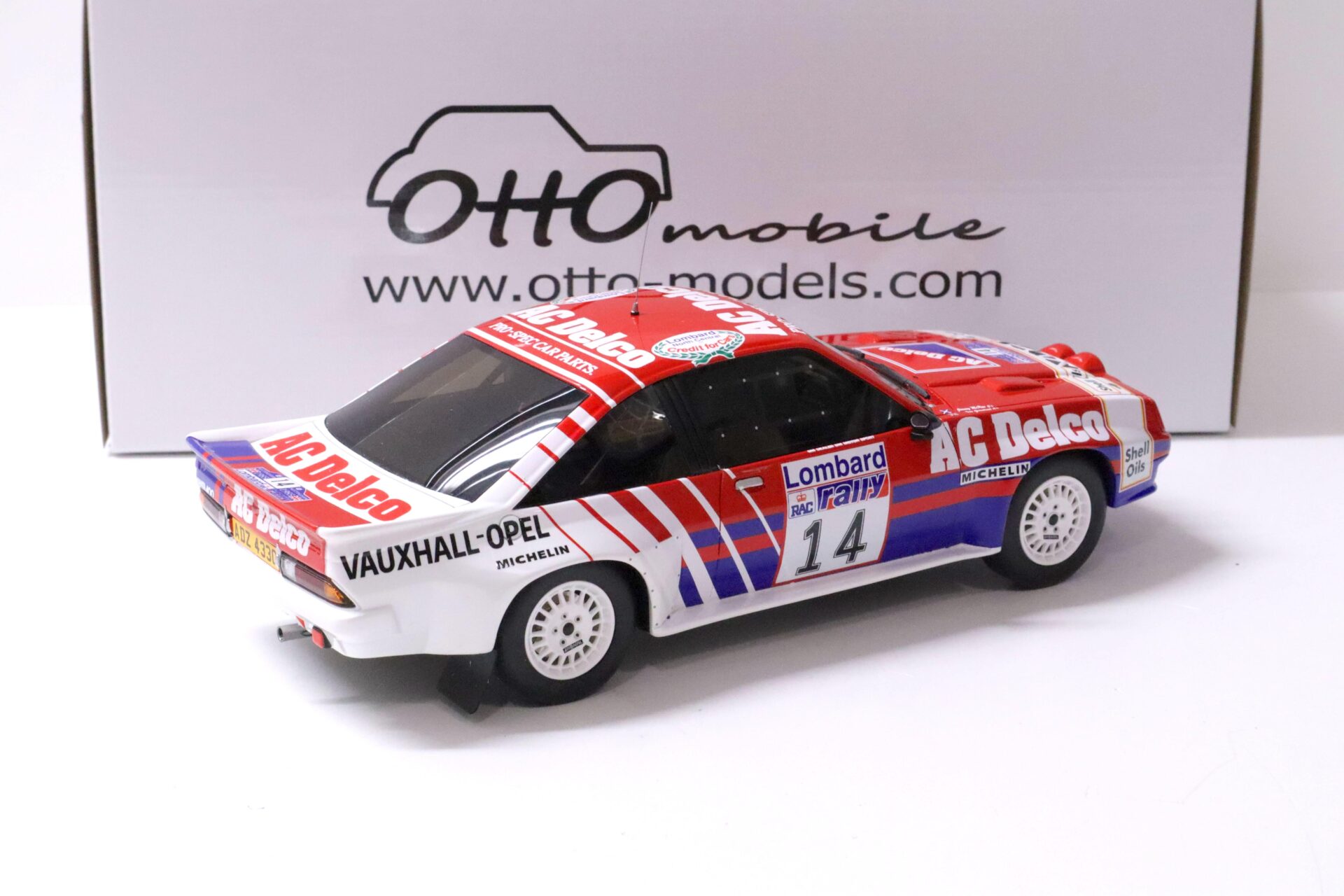 1:18 OTTO mobile OT932 Opel Manta R RAC Rally 1985 Lombard #14 AC Delco
