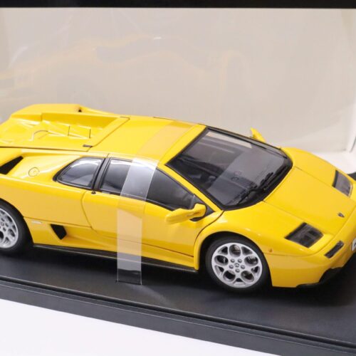 1:18 AUTOart Lamborghini Diablo 6.0 yellow 74526