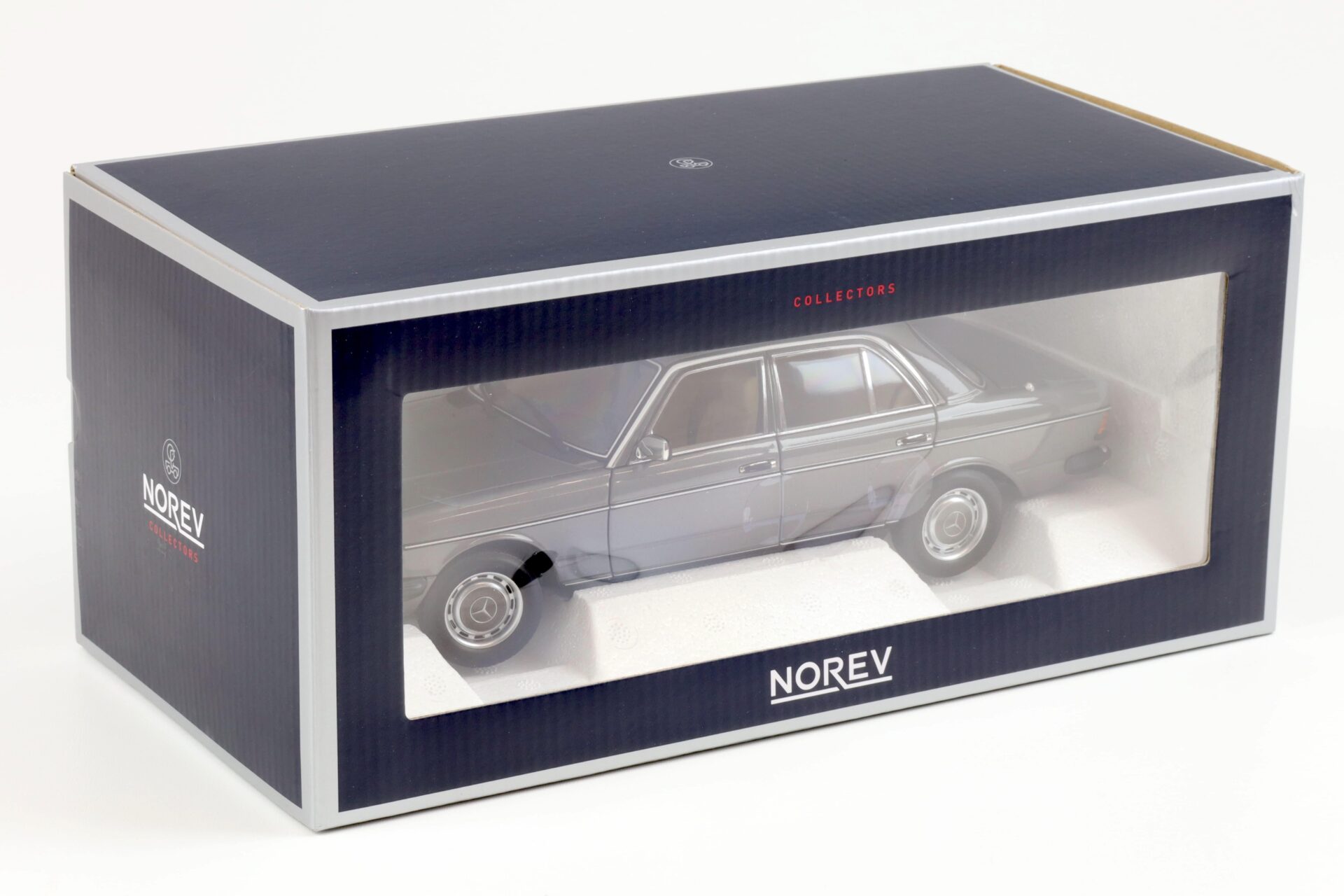 1:18 Norev Mercedes 200 W123 Limousine 1982 anthracite metallic