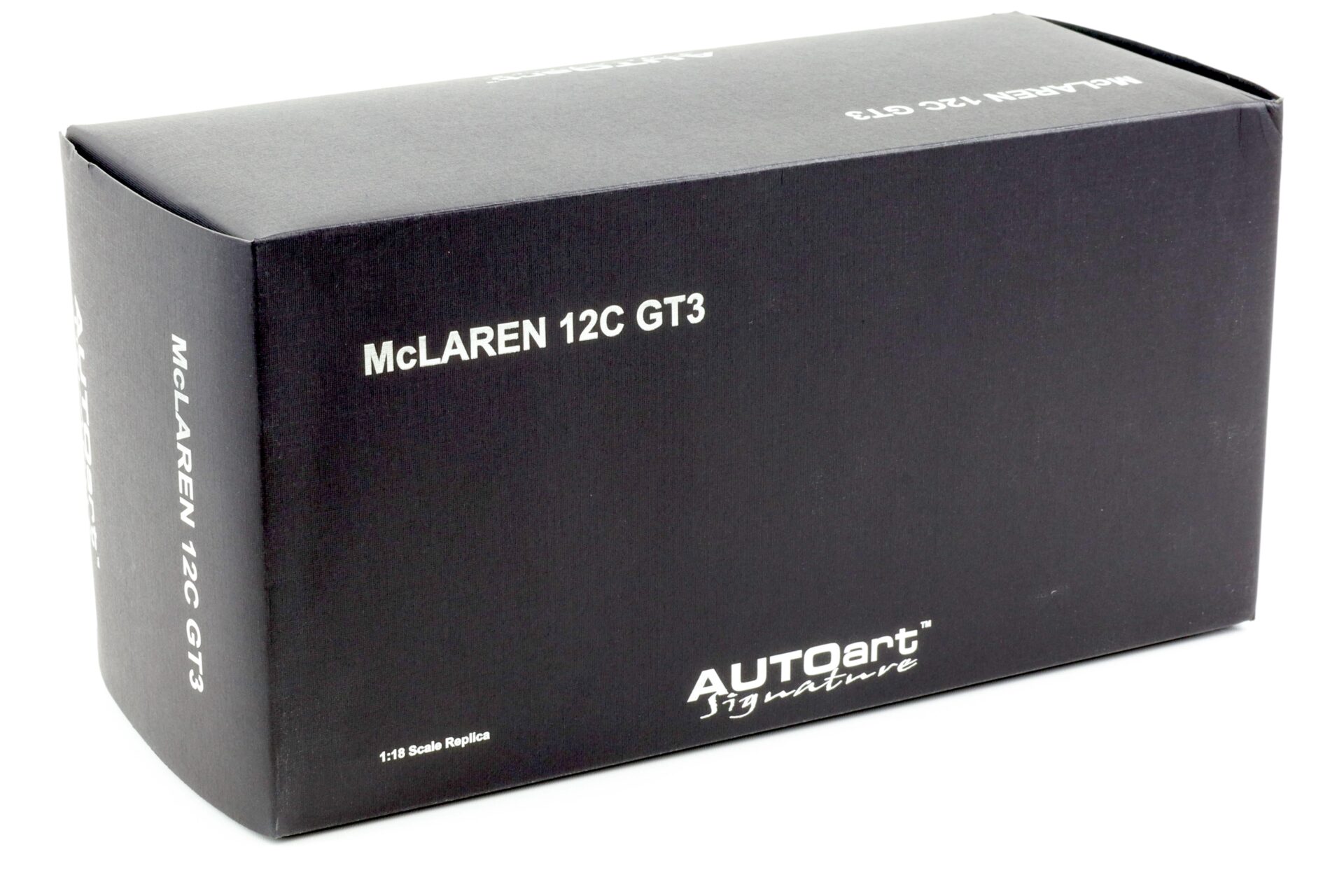 1:18 AUTOart McLAREN 12C GT3 Coupe white 2011