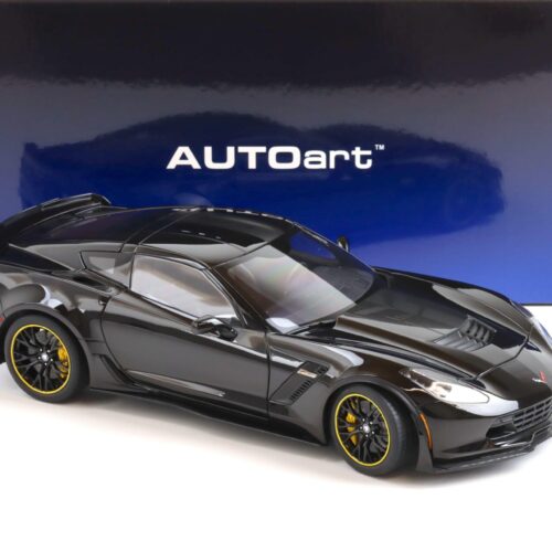 1:18 AUTOart Chevrolet Corvette C7 Z06 "C7R Edition" Gloss black 2015