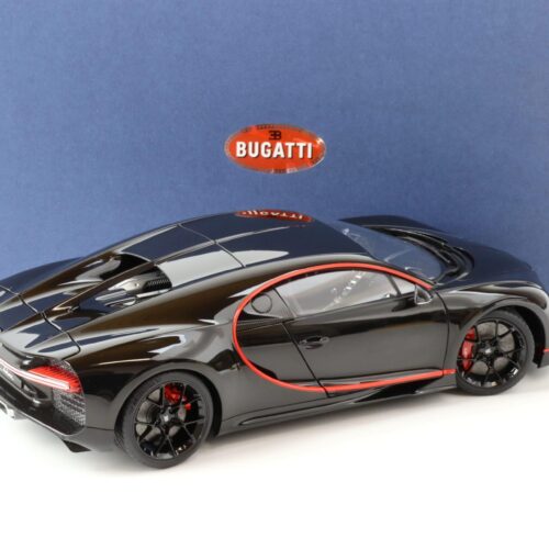 1:18 AUTOart Bugatti Chiron 2017 Nocturne black/ red accents 70991 - Image 3