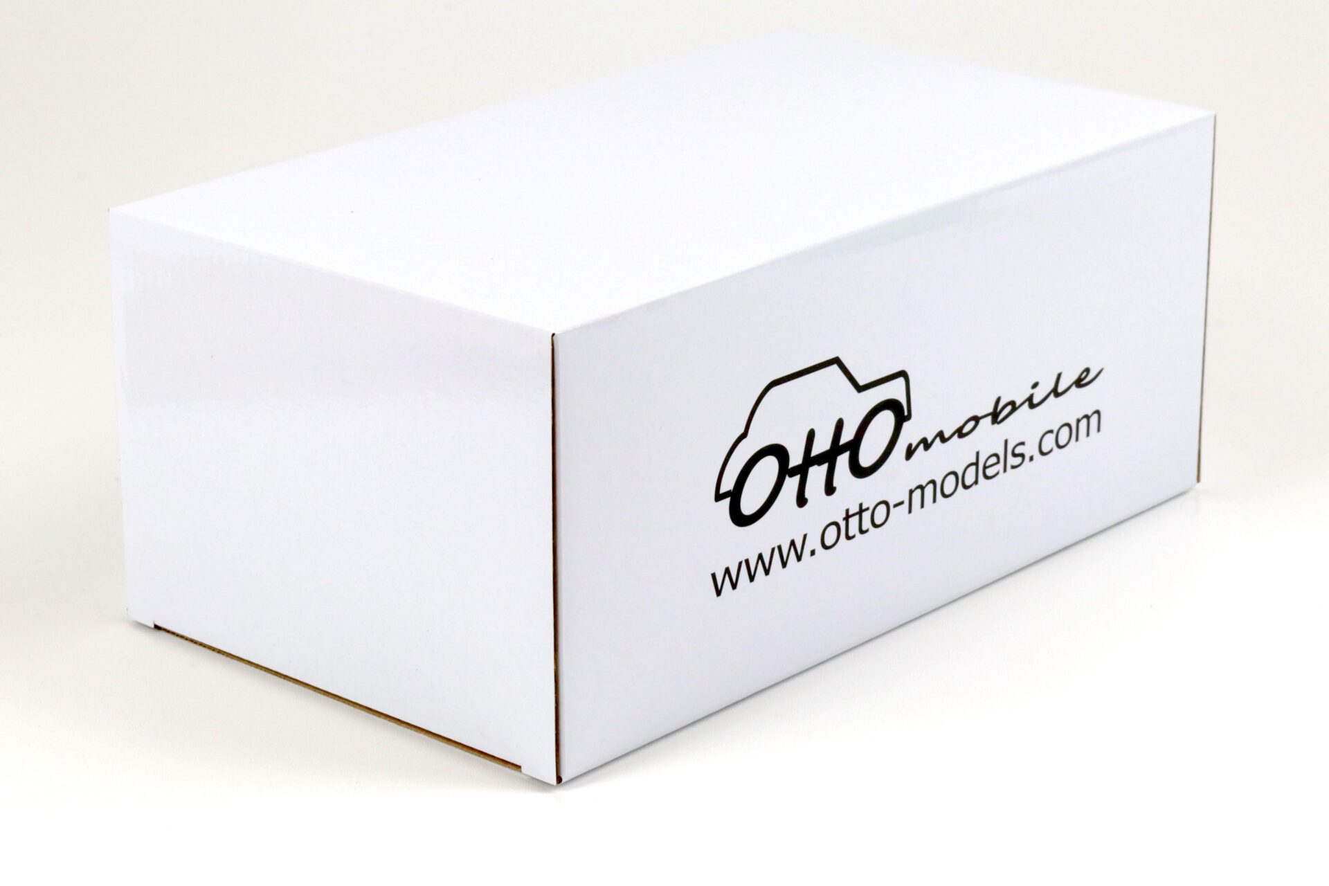 1:18 OTTO mobile OT925 VW Golf VII 7 R400 Concept silver metallic 2014