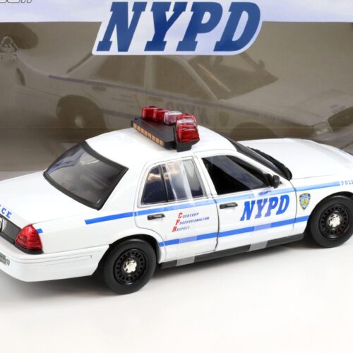 1:18 Greenlight Ford Crown Victoria Police Intercopter NYPD New York City Police