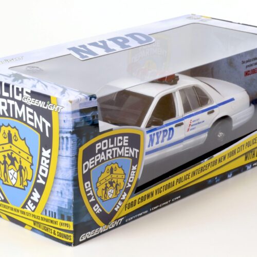1:18 Greenlight Ford Crown Victoria Police Intercopter NYPD New York City Police