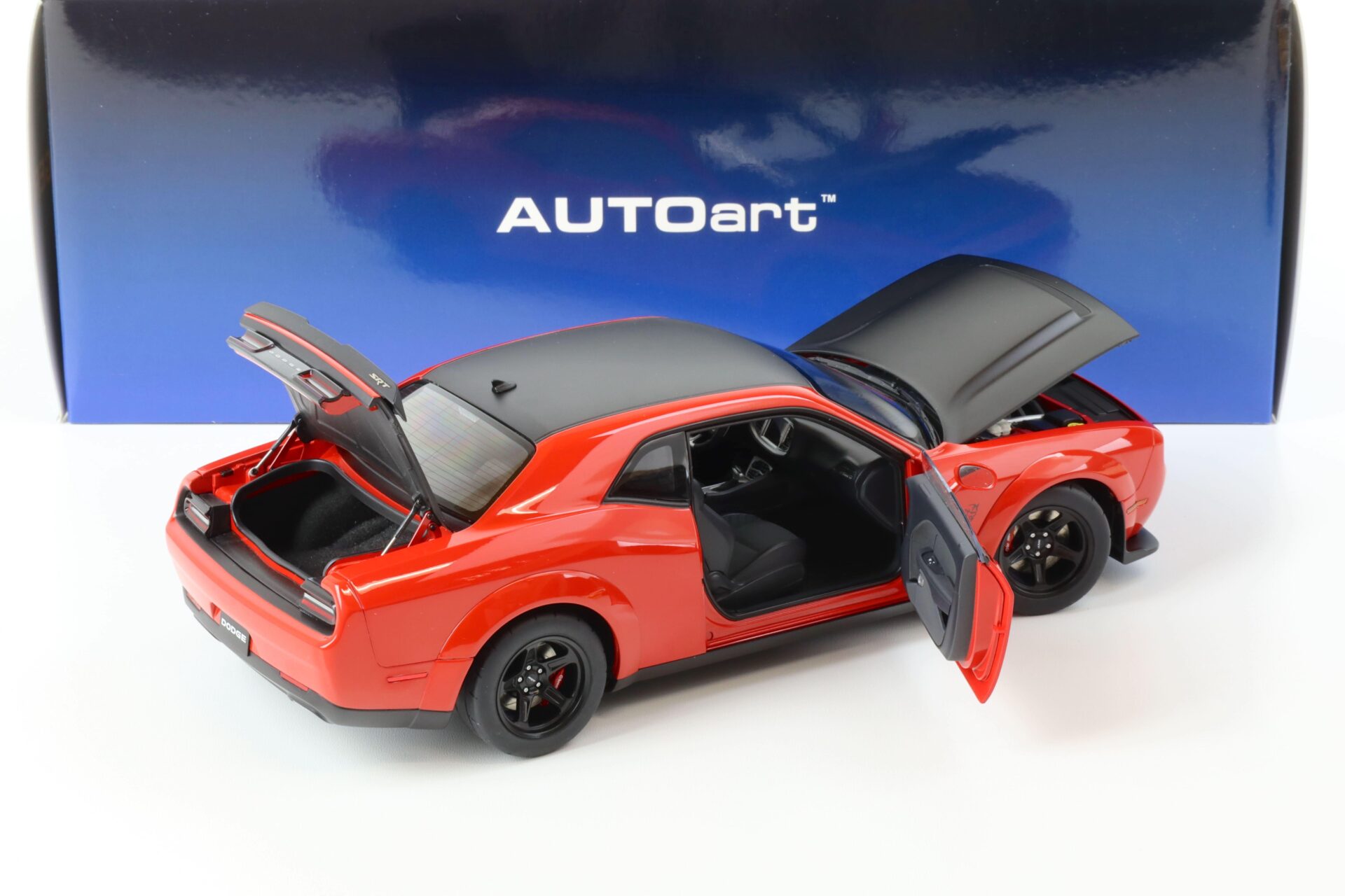 1:18 AUTOart Dodge Challenger SRT DEMON 2018 Tor red/ Satin black Graphic