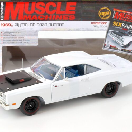 1:18 Auto World 1969 1/2 Plymouth Road Runner LOONEY TUNES white