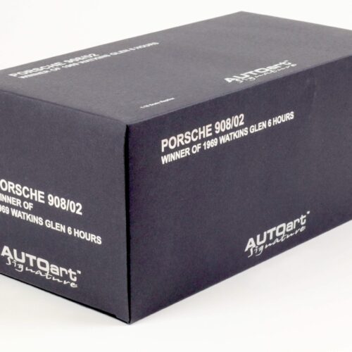 1:18 AUTOart Porsche 908/02 Watkins Glen 1969 Winner Redman Siffert #1