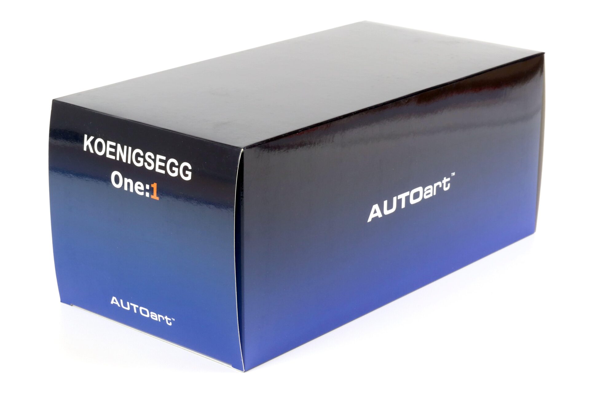 1:18 AUTOart Koenigsegg ONE:1 Clear Carbon Fiber/ gold stripes 2014