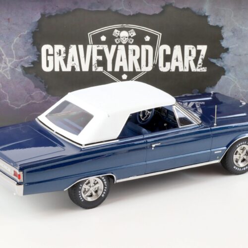 1:18 Greenlight 1967 Plymouth Belvedere GTX Convertible blue GRAVEYARD CARZ