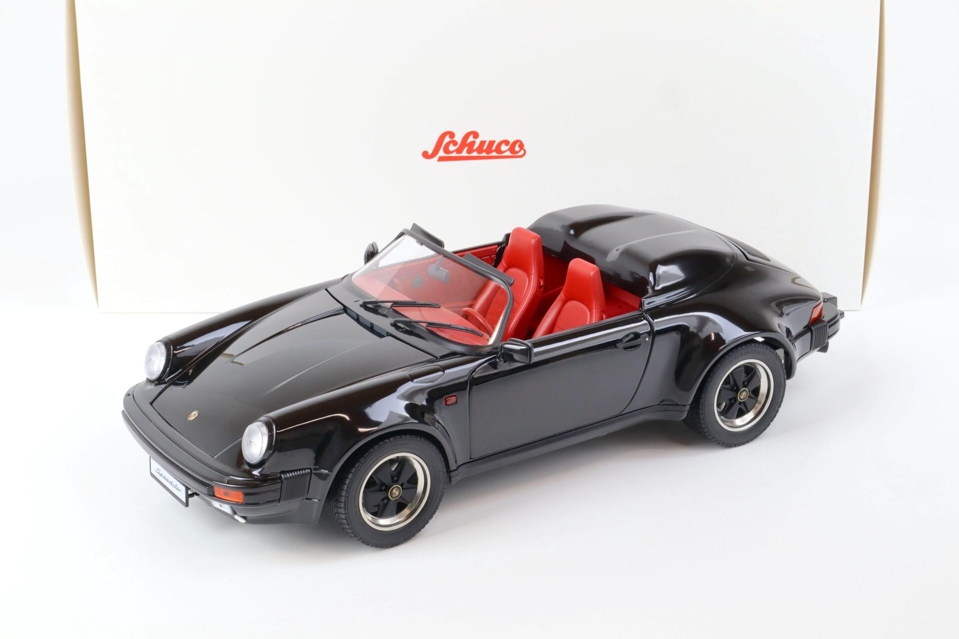 1:12 Schuco Porsche 911 Speedster 1989 black/ red