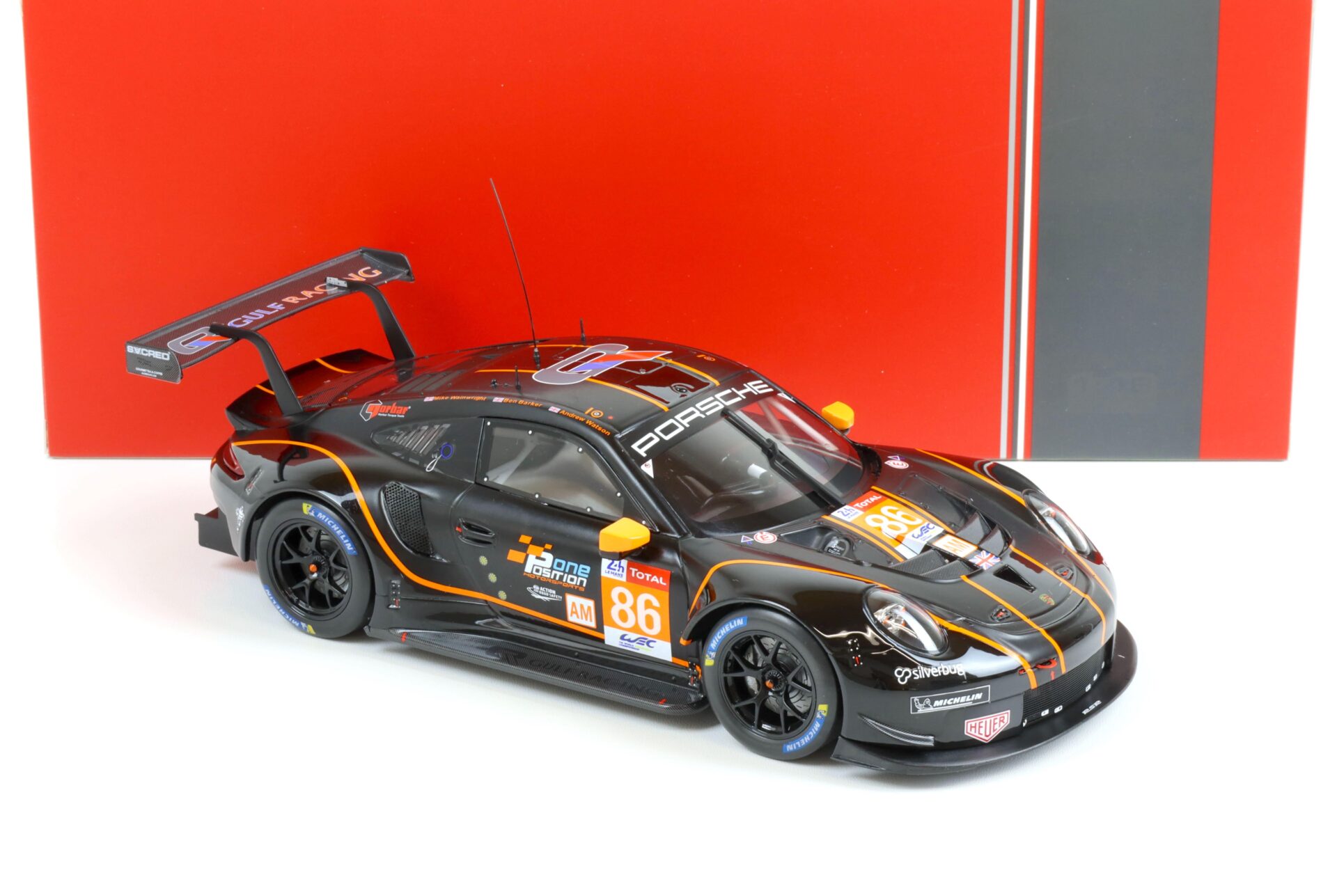 1:18 IXO Porsche 911 RSR #86 24h LeMans 2020 Barker, Wainwright, Watson