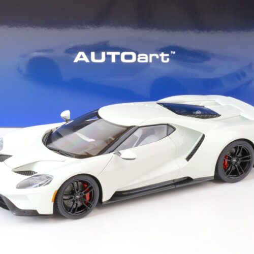 1:18 AUTOart Ford GT 2017 Frozen white 72941