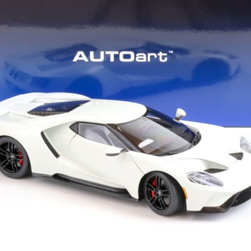 1:18 AUTOart Ford GT 2017 Frozen white 72941