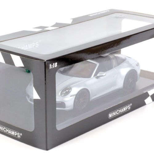 1:18 Minichamps Porsche 911 (992) Targa 4 GTS 2021 silver metallic/ black wheel
