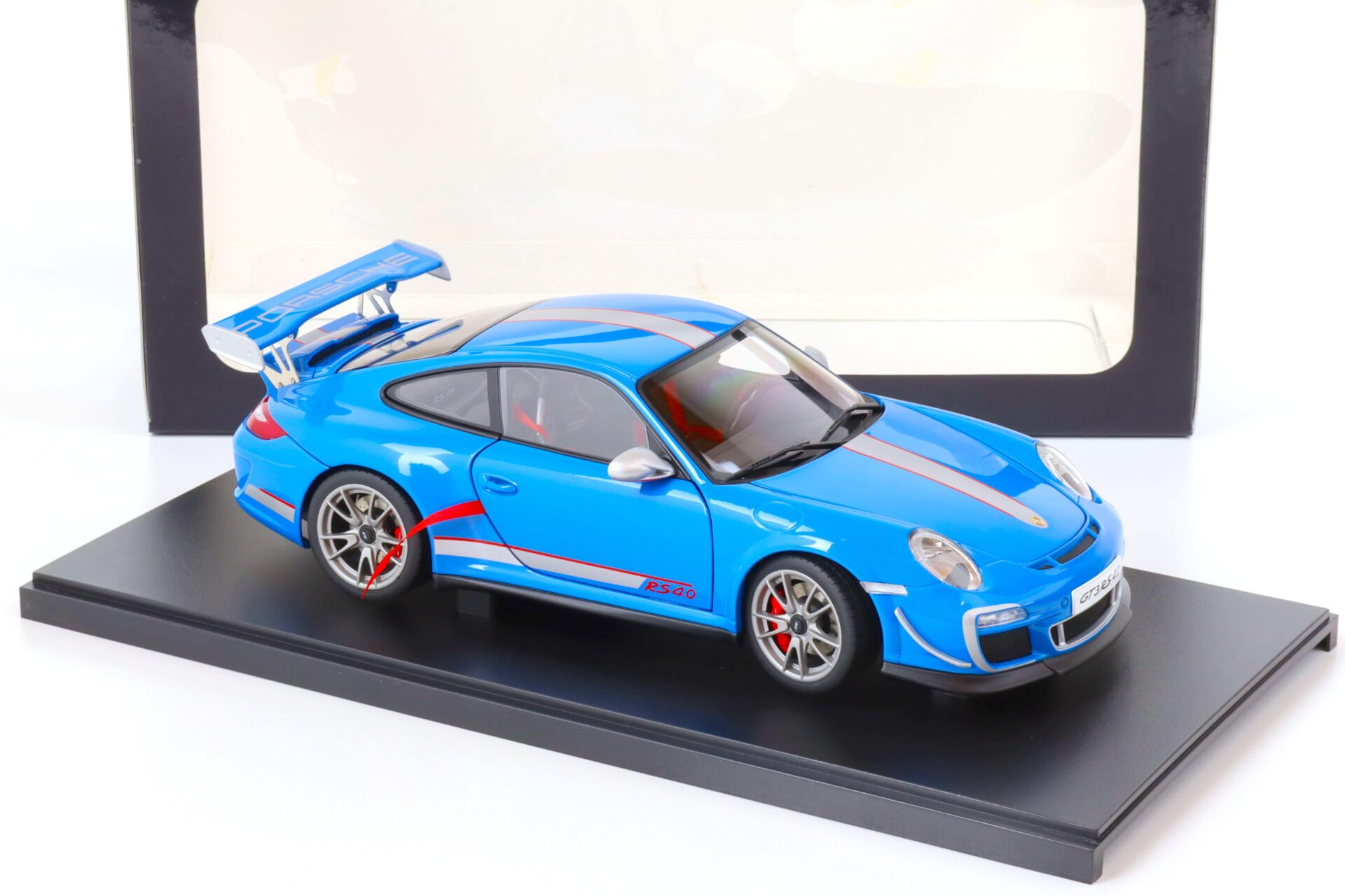 1:18 AUTOart Porsche 911 (997) GT3 RS 4.0 blue/ silver stripes