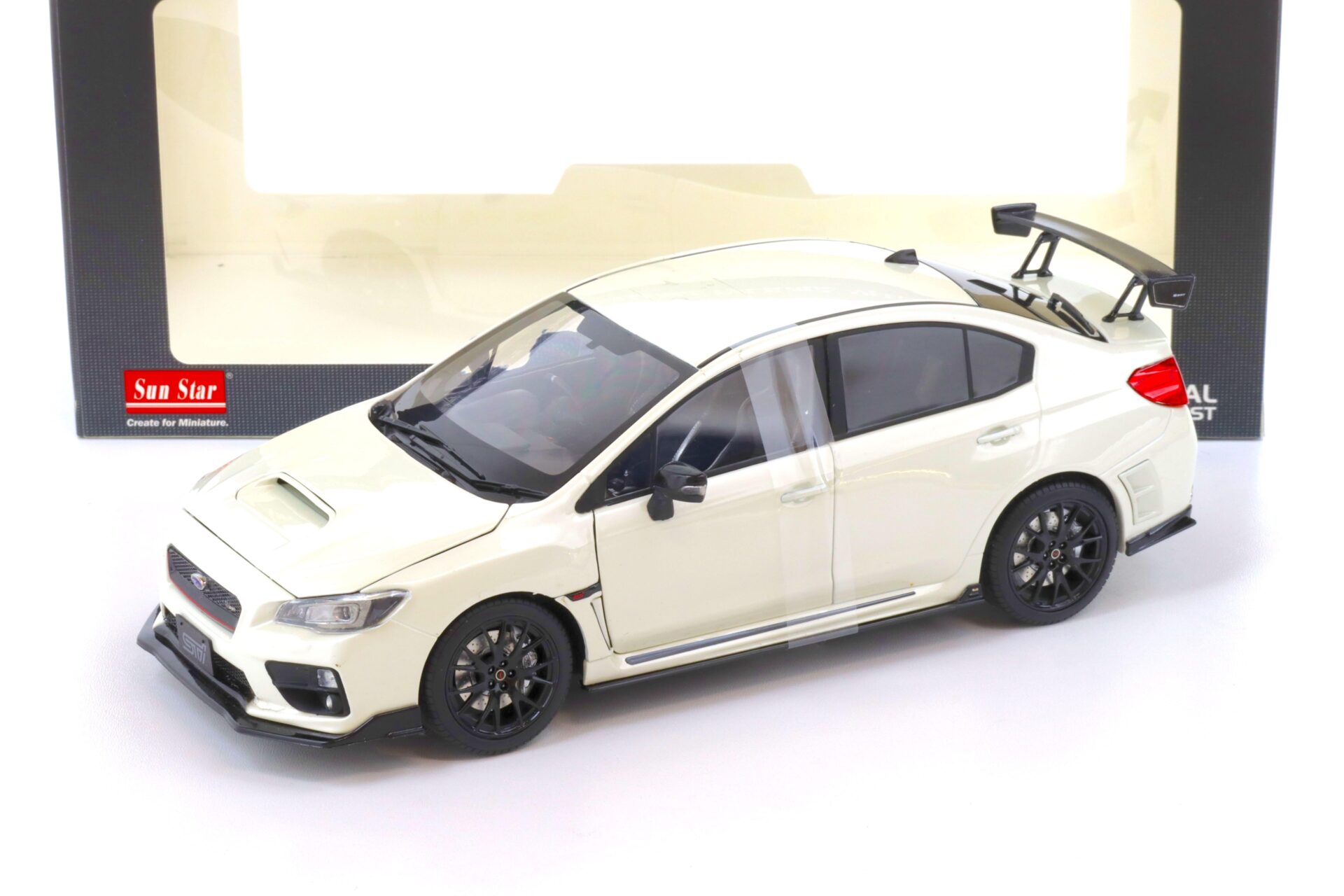 1:18 Sun Star Subaru WRX STi S207 NBR Challenge Package Crystal white pearl