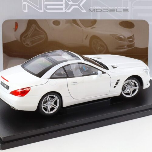 1:18 Welly 2012 Mercedes SL500 closed Top R231 white metallic
