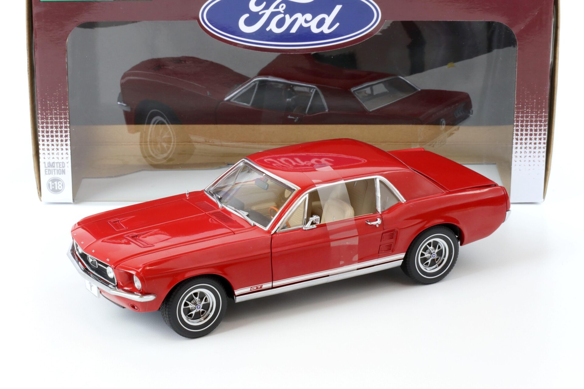 1:18 Greenlight 1967 Ford Mustang GT Coupe red USA Exclusive