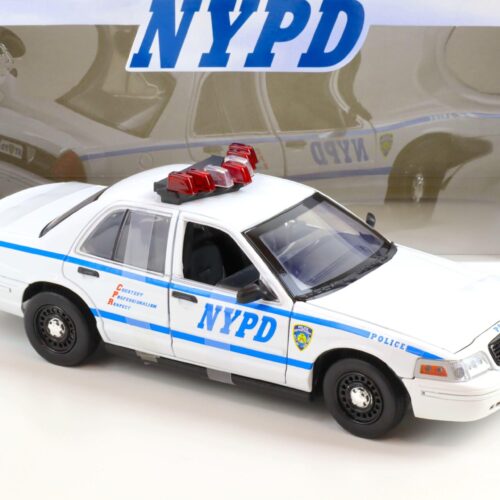 1:18 Greenlight Ford Crown Victoria Police Intercopter NYPD New York Police