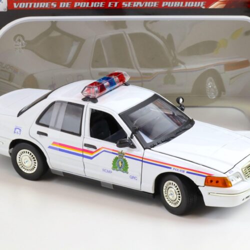 1:18 MOTOR MAX 2001 Ford Crown Victoria Royal Canadian Mounted Police