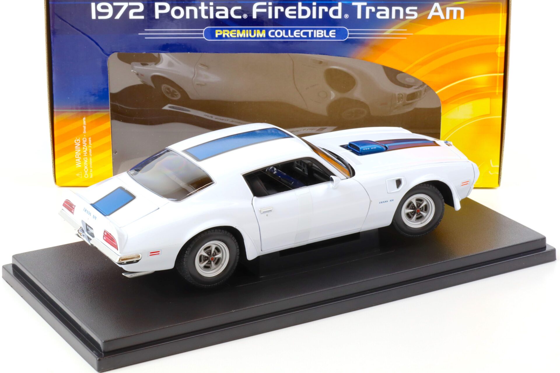 1:18 Welly 1972 Pontiac Firebird Trans Am white/ blue