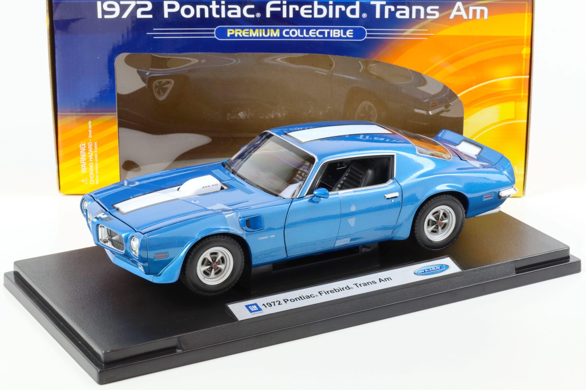 ID 69219 orig.jpg 1:18 Welly 1972 Pontiac Firebird Trans Am blue metallic/ white