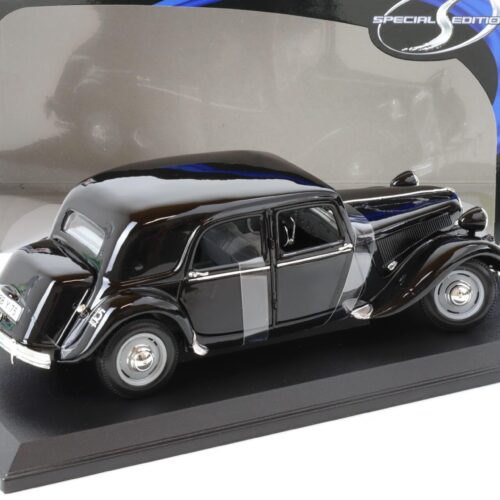 1:18 Maisto 1952 Citroen 15CV 6 Cyl. black