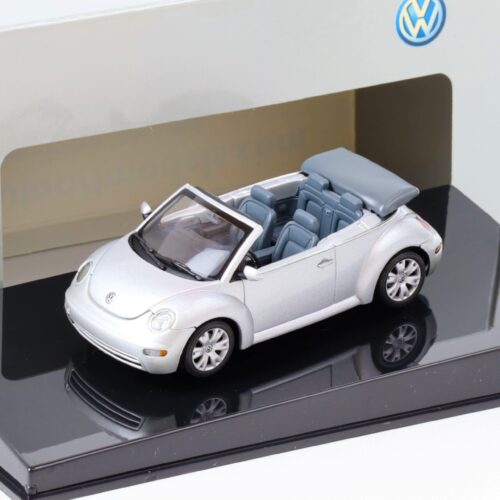1:43 AUTOart VW Beetle Cabriolet reflex silver metallic 59758