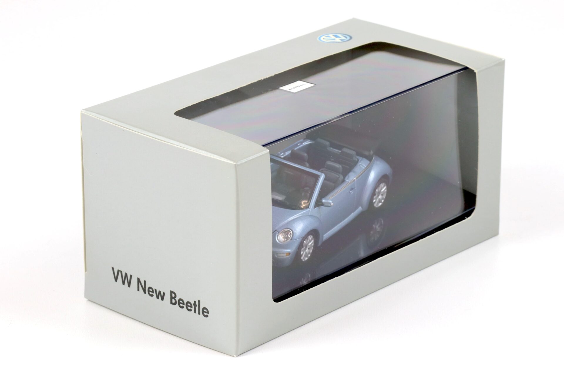 1:43 AUTOart VW Beetle Cabriolet Speed blue metallic 59756