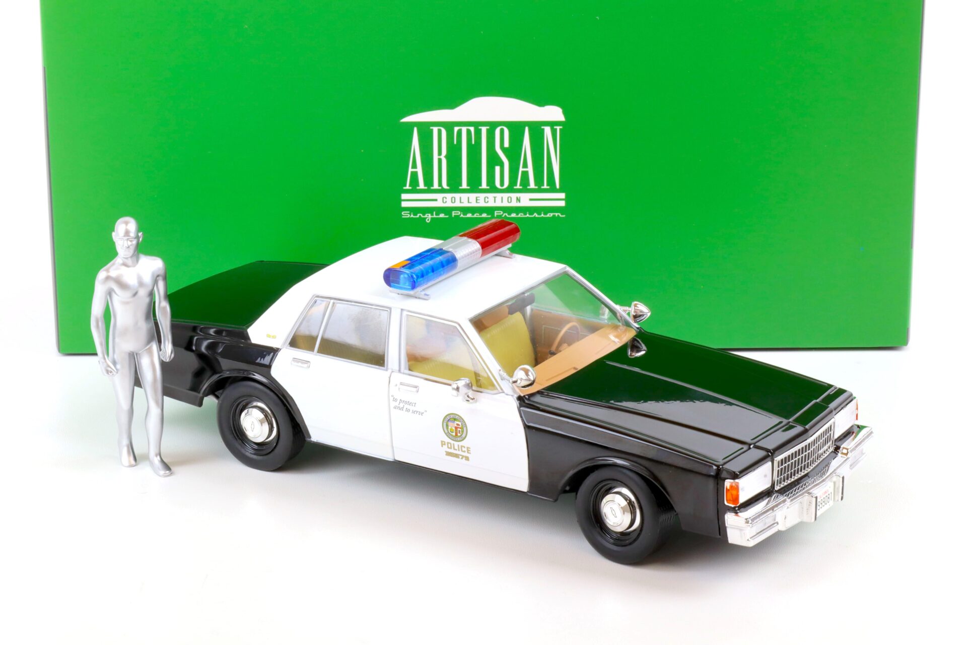 1:18 Greenlight 1987 Chevrolet Caprice Metropolitan Police TERMINATOR with Android