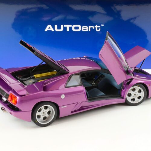 1:18 AUTOart 1993 Lamborghini Diablo SE30 viola SE30/ purple metallic 79158