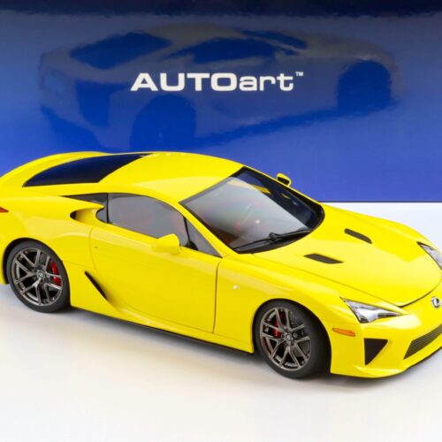 1:18 AUTOart Lexus LFA 2010 pearl yellow 78854