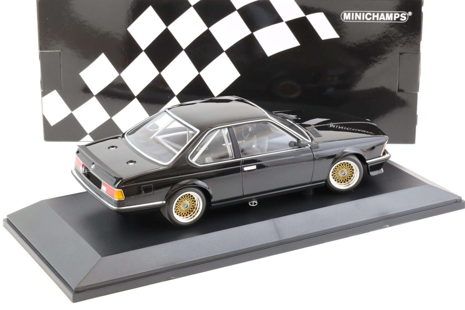 1:18 Minichamps BMW 635 CSi DTM/ ETCC 1983 Plain Body black