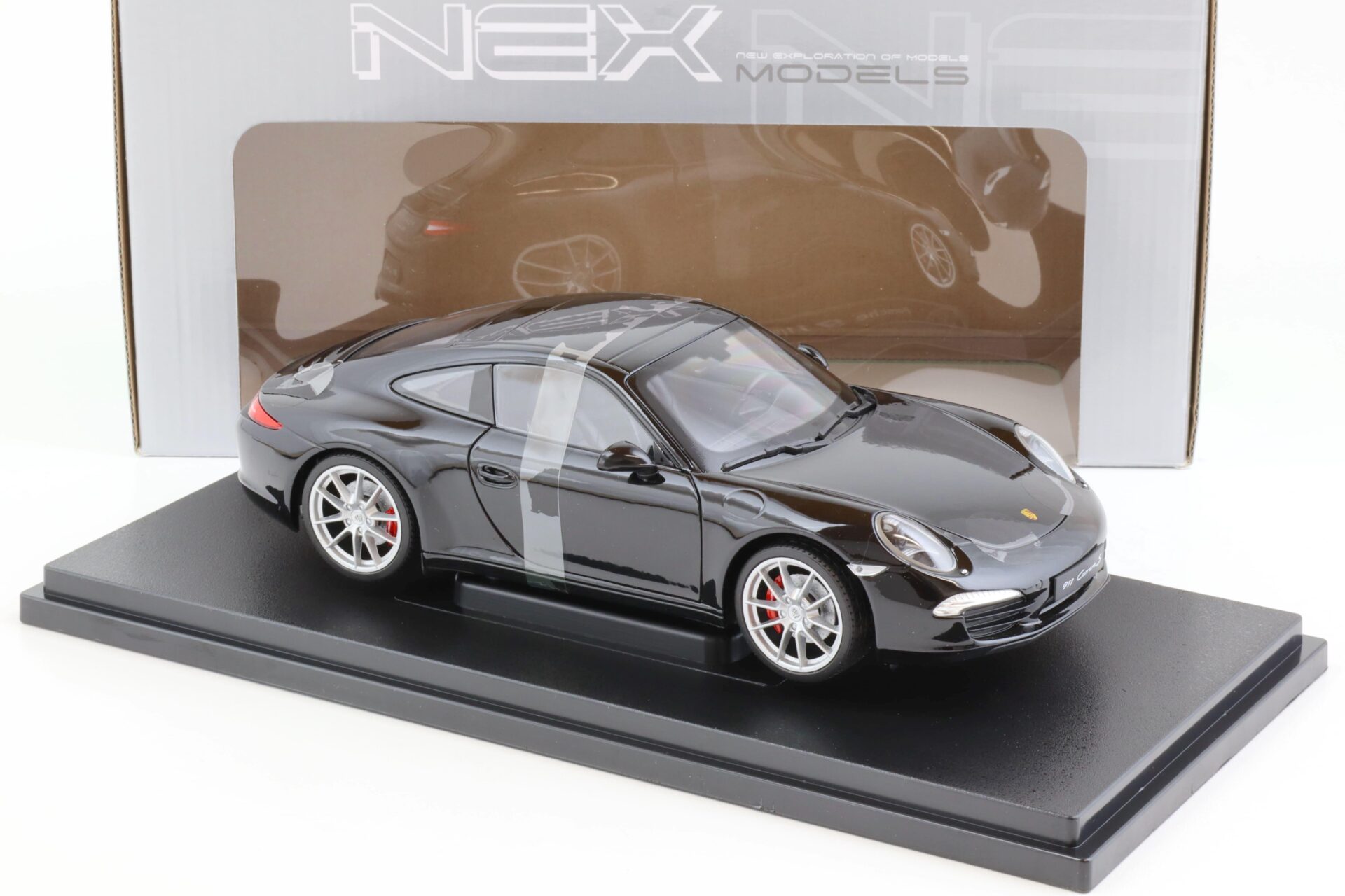 1:18 Welly Porsche 911 (991) Carrera S Coupe black